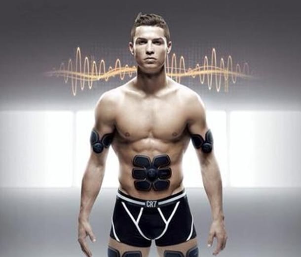 Cristiano Ronaldo svela come avere addominali perfetti come i suoi, ma funzionerà?