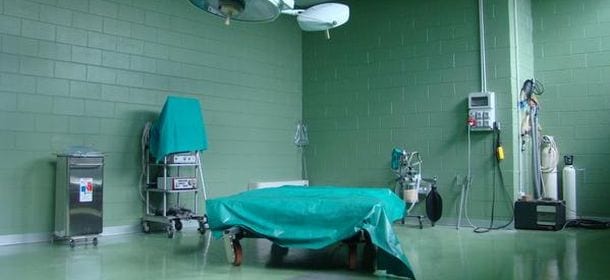 Musica in sala operatoria: gli Usa garantiscono che aiuta i chirurghi