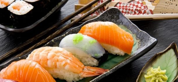 Sequestri nei sushi 'all you can eat' a 10 euro: cibi avariati, ma c’è chi li difende