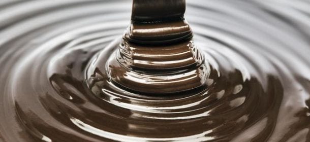 Ricette golose: come preparare il liquore al cioccolato