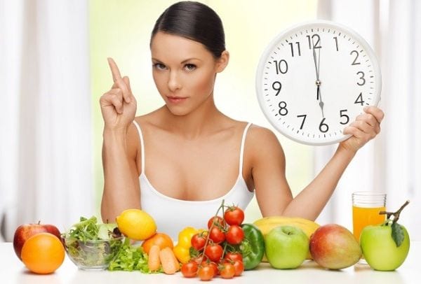 https://www.velvetbody.it/2015/04/22/tumore-al-seno-chi-cena-tardi-a-rischio/