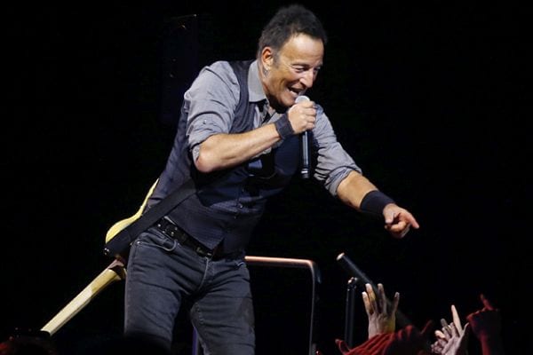 Bruce Springsteen, i mali della sua vita: corde vocali a rischio, depressione, Doug