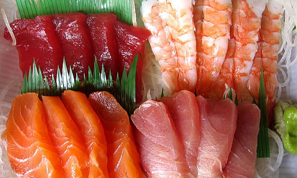Sashimi: come lo preparano al mercato del pesce? [VIDEO]
