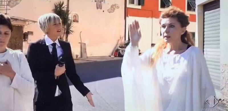 Eleonora Brigliadori vs Nadia Toffa: a Le Iene insulta la chemio e i dottori