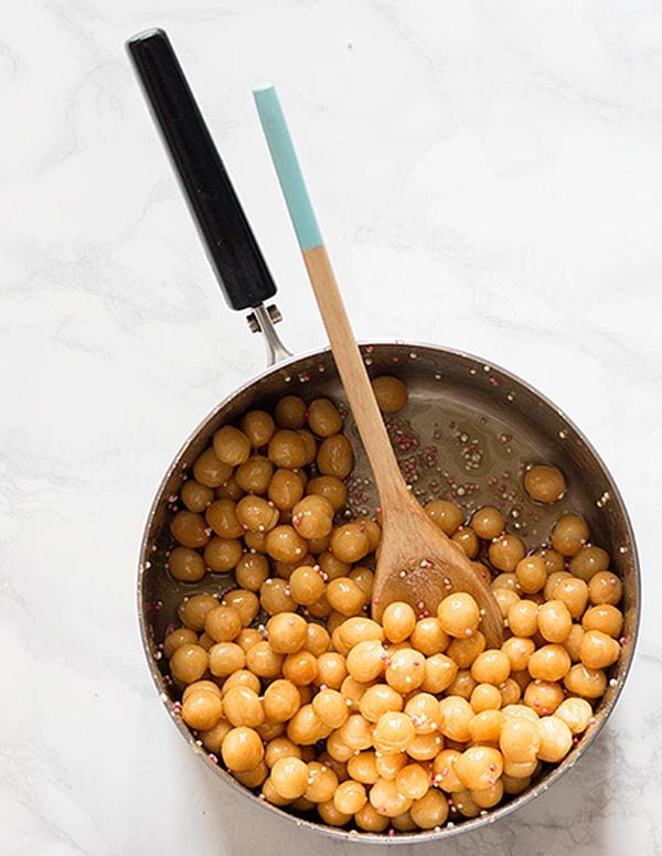 Struffoli per Natale: l'originale ricetta napoletana