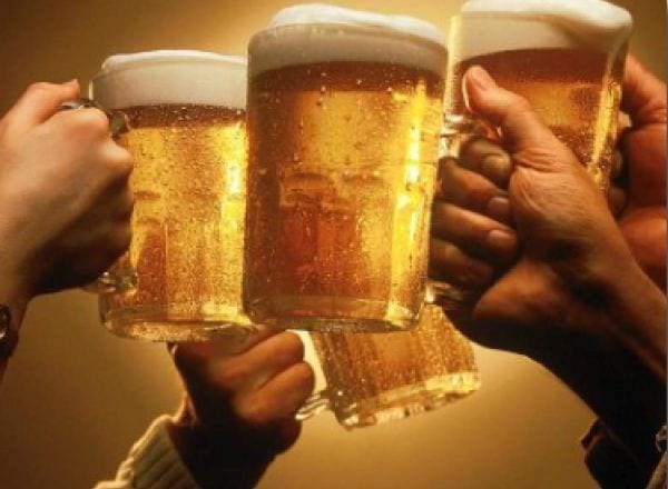 Birra o paracetamolo? Sorprende sapere qual è il miglior analgesico