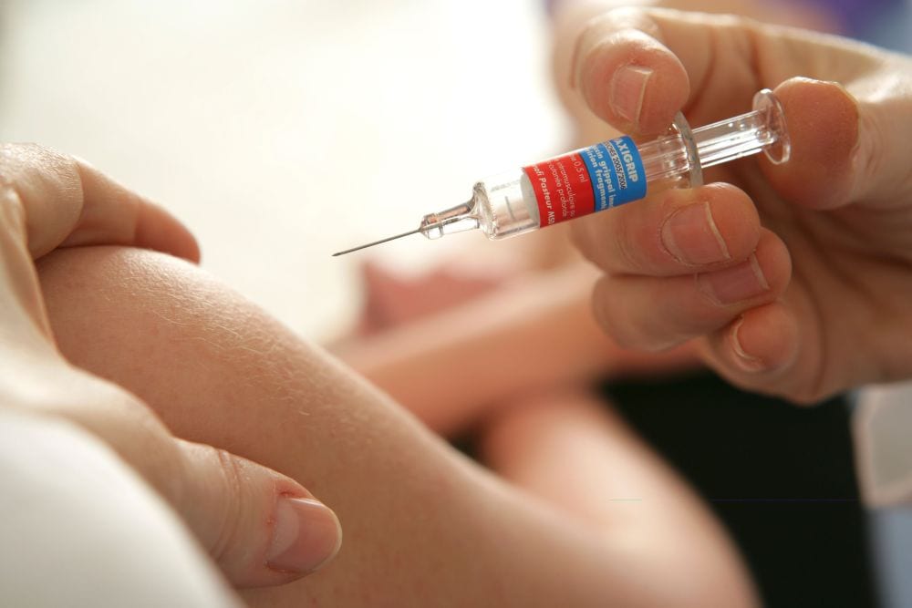 Vaccini e scuola: le domande dei genitori, le risposte del ministro Fedeli