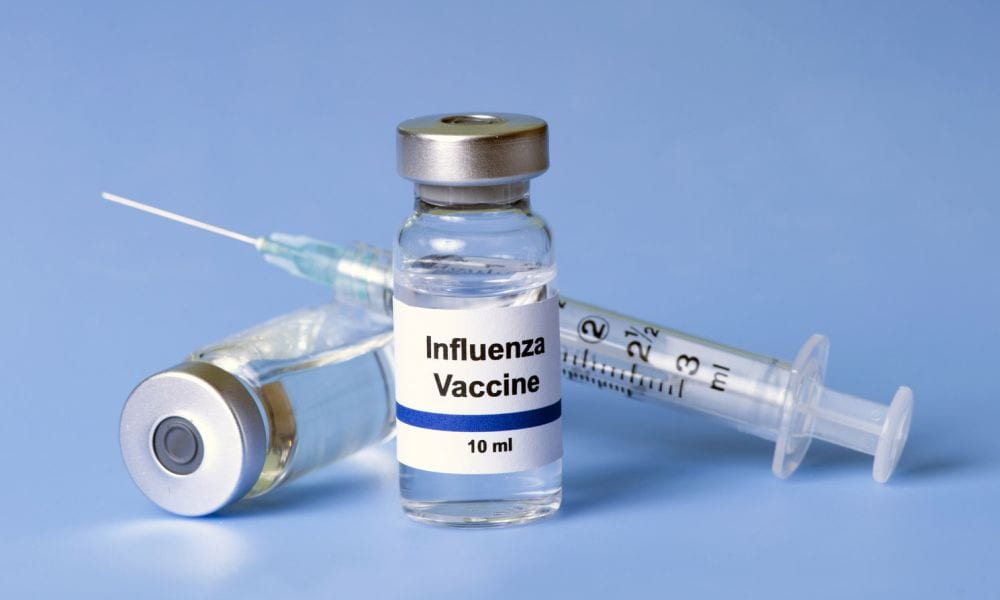 Influenza 2017, è arrivato il vaccino: tutto quello che c'è da sapere