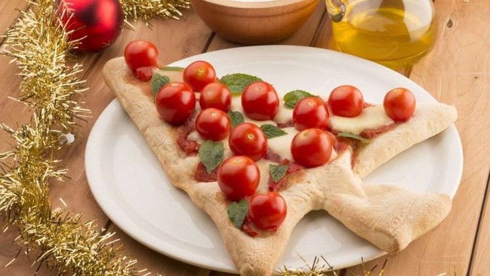 Ricette di Natale per bambini: gli alberelli di pizza