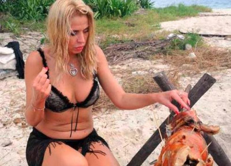 Valeria Marini: "Sull'isola mi mancherà più il sesso del cibo"