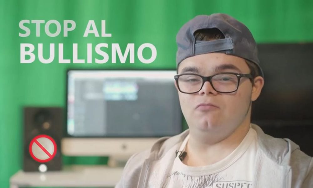 Marco ha la sindrome di Down: il suo rap diventa virale [VIDEO]
