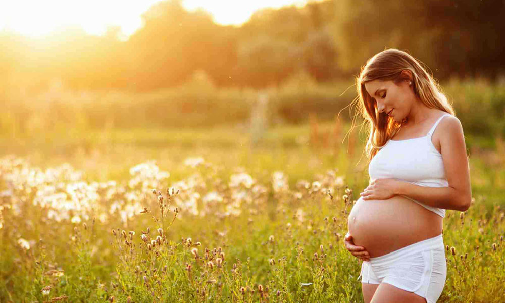 Donne in gravidanza: perché lavorare fino al 9° mese non è un premio