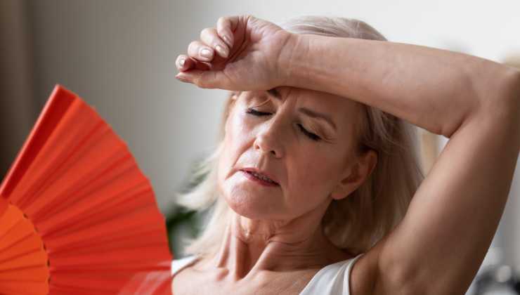 Menopausa sintomi come affrontarla