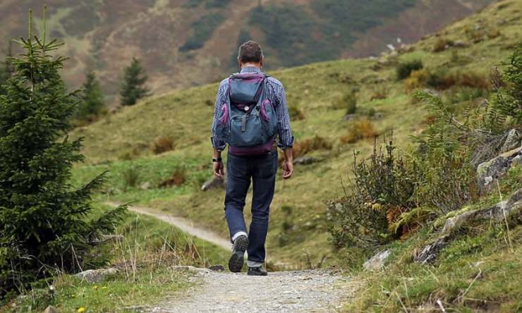 Camminare e i suoi benefici